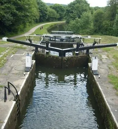 -f9gh- For Your Relaxed, Cosy Stay, Parking