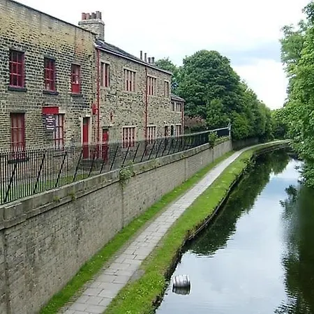 Апартаменти -f9gh- For Your Relaxed, Cosy Stay, Parking *