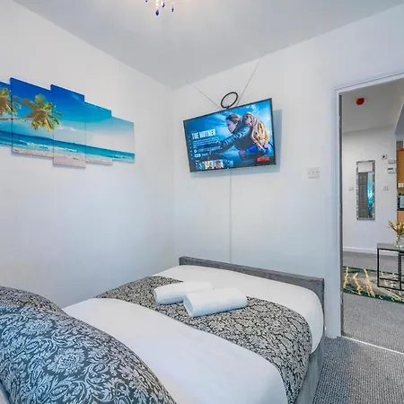 -f9gh- For Your Relaxed, Cosy Stay, Parking *