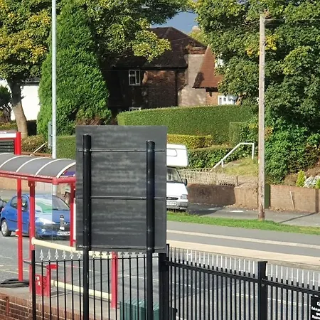 -f9gh- For Your Relaxed, Cosy Stay, Parking