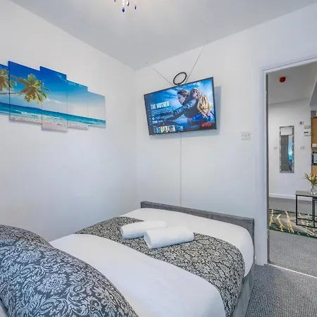 -f9gh- For Your Relaxed, Cosy Stay, Parking * Leeds (West Yorkshire)