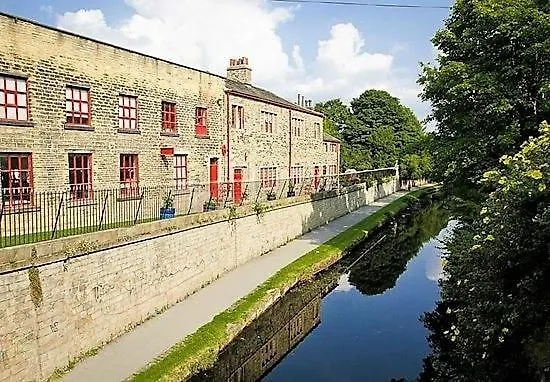 -f9gh- For Your Relaxed, Cosy Stay, Parking *