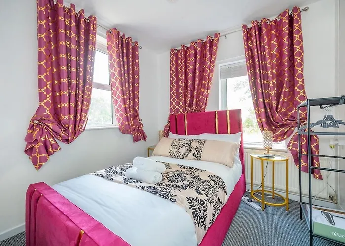 -f9gh- For Your Relaxed, Cosy Stay, Parking Leeds (West Yorkshire)